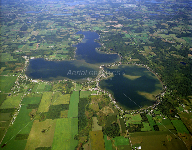 Devils & Round Lake in Lenawee County, Michigan